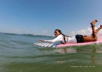 india s first woman pro surfer turns dream into startup