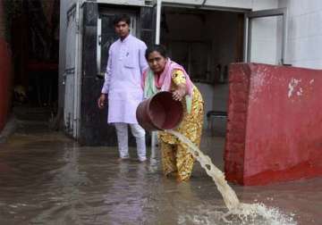 more rains predicted in delhi