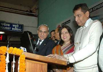wi fi service launched at new delhi railway station