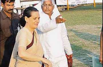 sonia told lalu he has 7 daughters should support women s bill