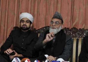 the dastarbandi ceremony of shahi imam s son at jama masjid today