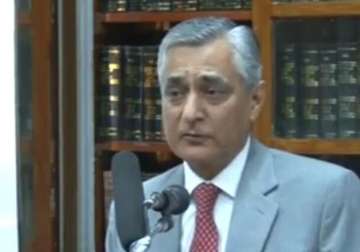 cji thakur backs kejriwal s odd even traffic scheme