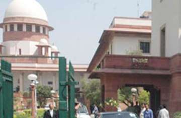 sc slams govt for equating housewives with prostitutes/beggars