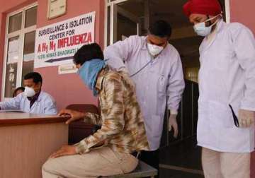 swine flu toll crosses 1 000 with 40 more deaths 18 000 affected