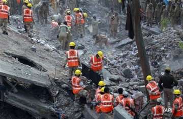 building collapse 60 people from same village staying together