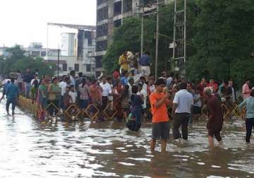 water recedes in vadodara city