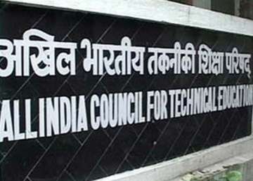 govt sets up review panel for aicte restructuring