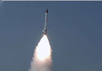 india test fires prithvi ii and dhanush missiles