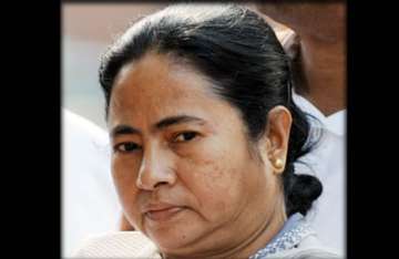 mamata blames railway passengers for stampede