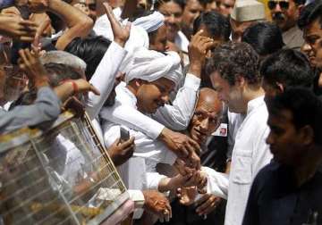 ahead of rahul s tour another farmer ends life in amravati