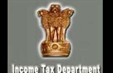 i t dept begins probing companies which got 2g licence