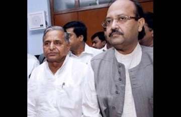 mulayam accepts amar singh s resignation