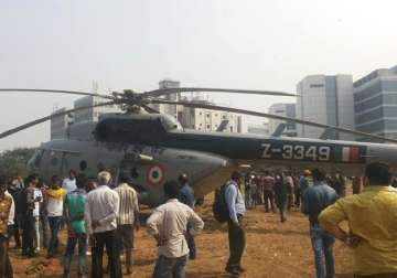 air force chopper makes emergency landing in mumbai s bandra kurla complex