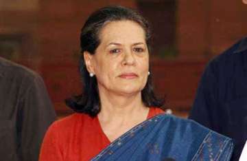 adarsh scam sonia asks pranab antony to give report