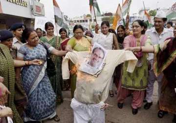 congress mps plan to stage dharna 5 other news events of the day