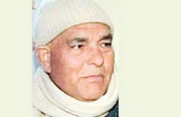 govt defends padma award to mir