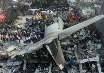 113 feared dead in indonesian military plane crash top 5 news headlines