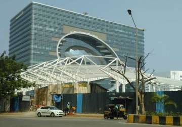 mumbai gets underground parking in reliance jio garden