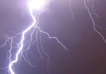 lightning kills 20 in andhra pradesh