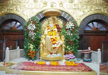 darshan aarti rates hiked for vip visitors of saibaba temple