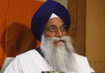 sikh couples should have at least 3 4 children akal takht chief