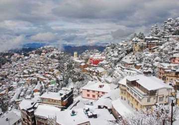 shimla rejoices with season s first heavy snowfall