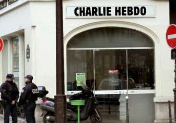 mumbai urdu newspaper editor attested for reprinting charlie hebdo cartoons