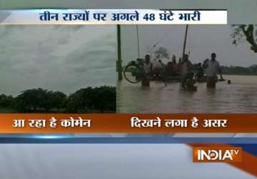 cyclone komen brings heavy rains in bengal odisha