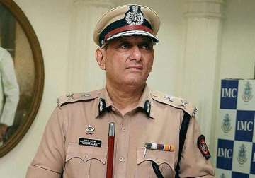 sheena case rakesh maria to continue as head of investigations