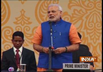 narendra modi underlines the importance of self sufficiency with self respect