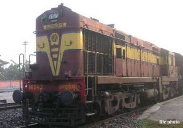 cyclone hudhud hits train movement in andhra odisha