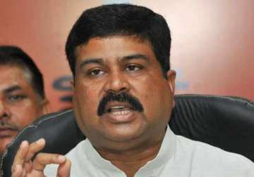 20 000 indian nationals evacuated from nepal union minister dharmendra pradhan