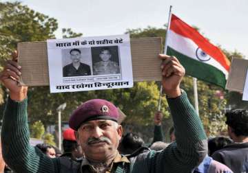india demands punishment for pak brutes who killed indian jawans