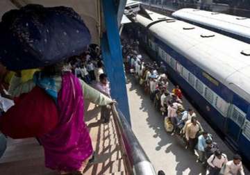 indian railways to pay rs 2 lakhs to doctor for stolen luggage