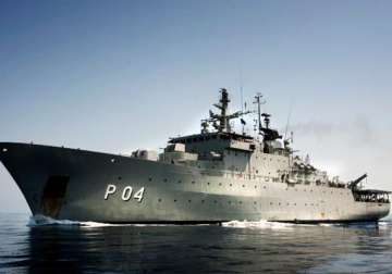 14 indian sailors safe after warships close in on somali pirates in gulf of aden