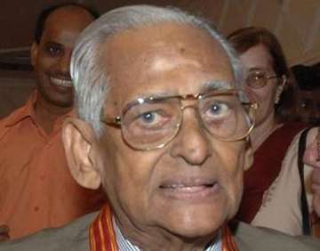 indira era bureaucrat p c alexander passes away