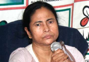 influx of patients from bihar a problem mamata