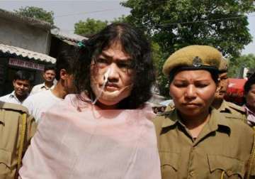 irom sharmila re arrested on charges of attempted auicide sent to 15 day judicial custody
