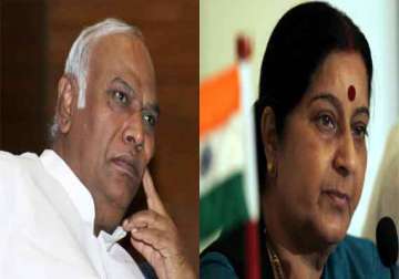 is pm god to give occasional darshan kharge to swaraj