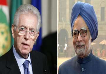 italian pm speaks to manmohan over marines issue