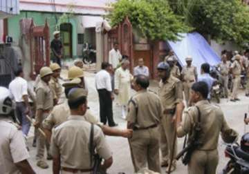 jaipur policeman kills wife 3 children jumps before train in ambala