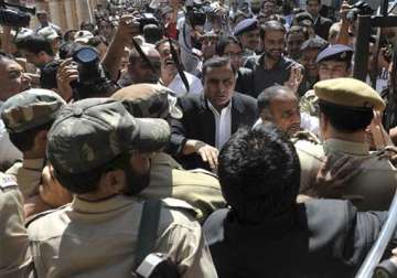 jaipur to chandigarh lawyers clash with police