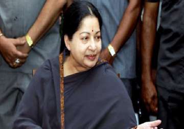 jayalalithaa moves sc challenging court order to reappear