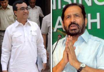kalmadi should have resigned from ioa chief post says minister maken