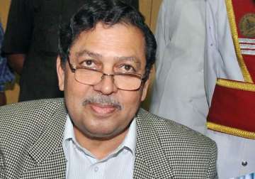 karnataka govt must seek cbi probe into illegal mining says santosh hegde