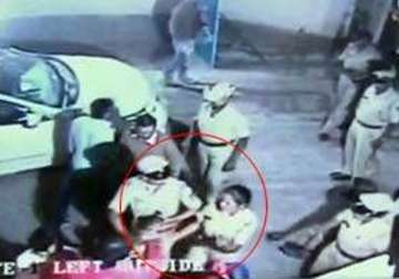 karnataka ias officer s wife slaps lady police inspector arrested released on bail