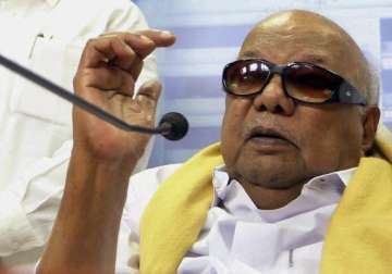 karunanidhi hails sc judgment on transgenders