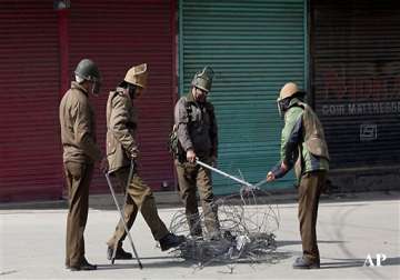 kashmir valley shutdown over mysterious death of student