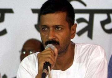 kejriwal says he is ready to face defamation case on vadra issue