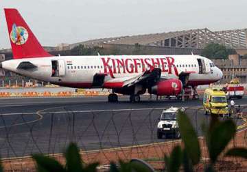 kingfisher aircraft impounded over non payment of service tax